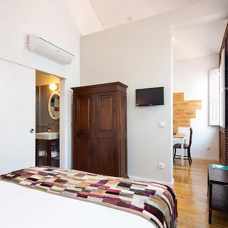 Trindade Premium Suites & Apartments Porto Exterior photo